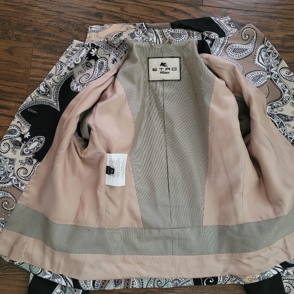 Etro Milano Cropped Jacket - Picture 9 of 12